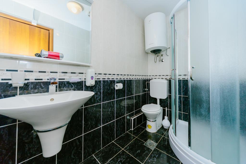 Apartmani Novakovic Kotor Ngoại thất bức ảnh